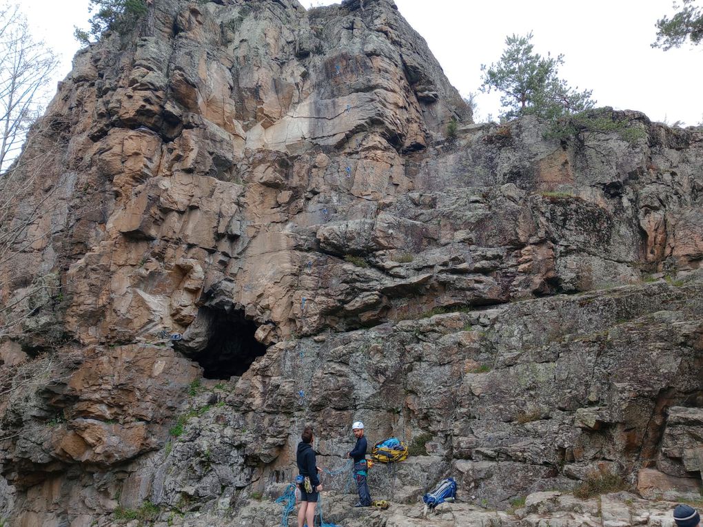 Sortie escalade à la Mer de Glace, Villevocance en Ardèche ! 