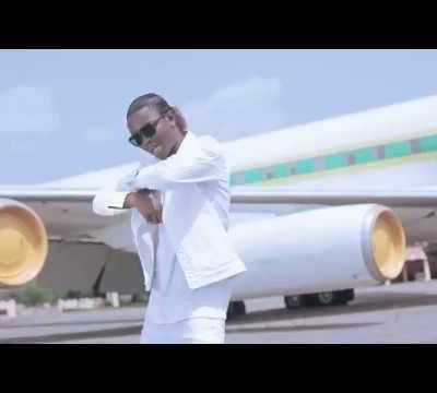 Igwe Black T feat le Dieu du rapgame Pikaluz - Oshee (Clip)