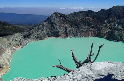 INDONESIE : Les combattants du Kawah Ijen