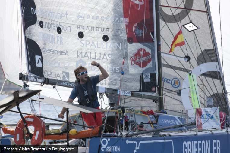 Ian Lipinski vainqueur de la première étape de la Mini-Transat !