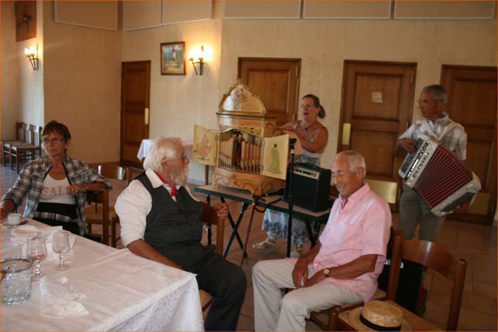 Rencontre d'anciens élèves des promotions 1951-55 et 1952-56 le 3 septembre 2013.