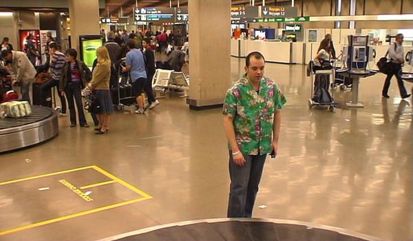 Tournage du clip &quot;Je t'attends&quot; &agrave; Orly avec la troupe Zicorama