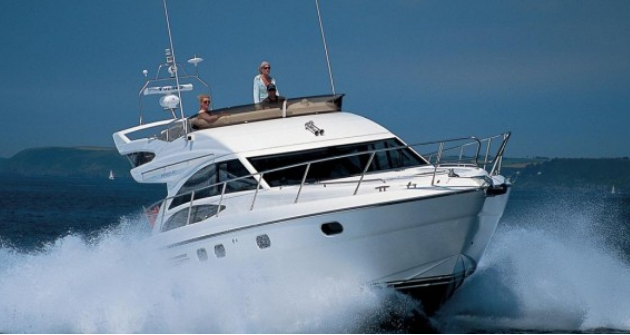 Luxury Yacht rental in Goa- Luxury Rental     