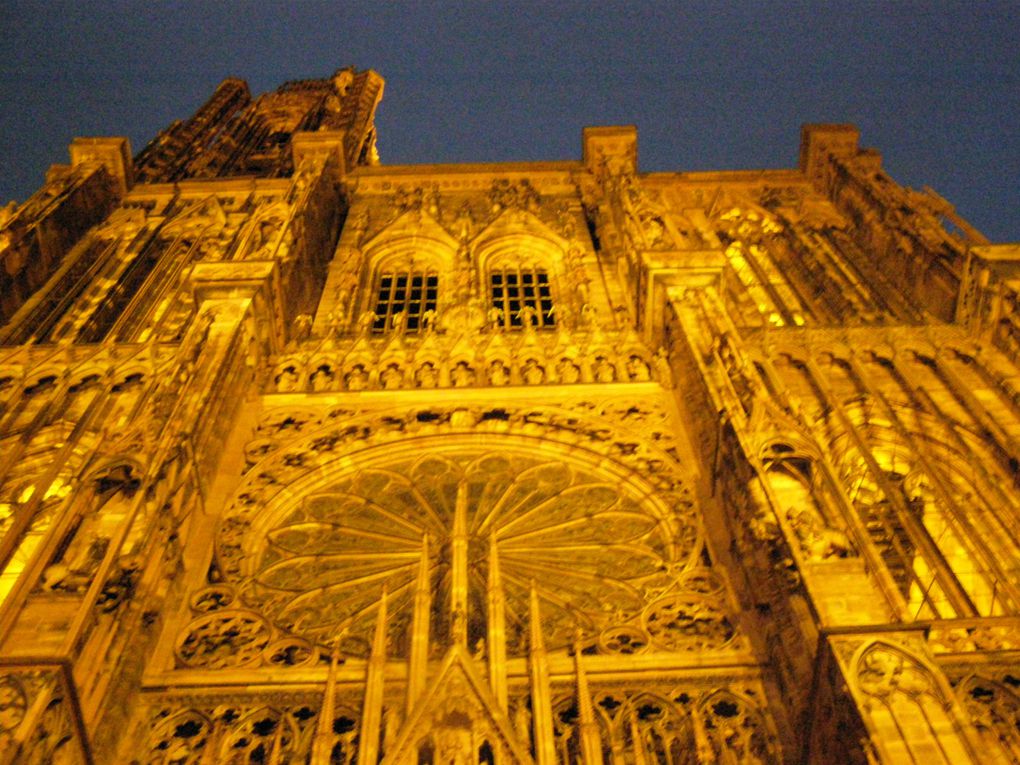 Photos du marché de Noël de Strasbourg données par notre ami Christian qui participe de temps en temps à nos voyages.
Merci Christian.