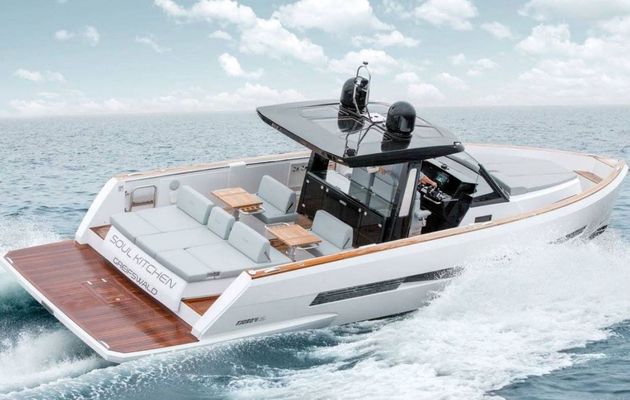 HanseYachts and Cantiere del Pardo bury the hatchet about the Pardo 43