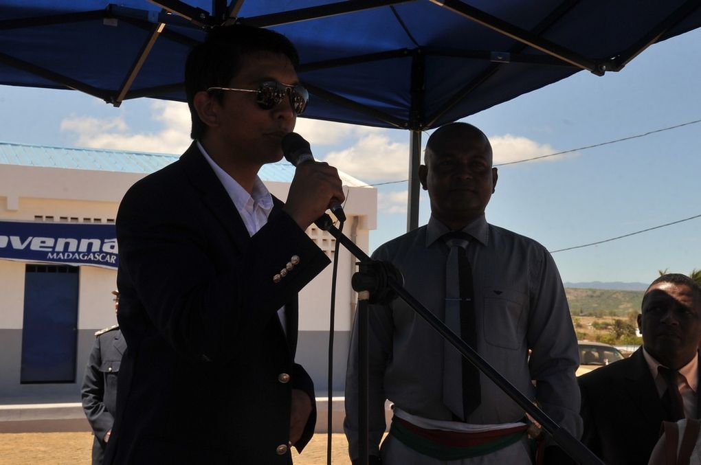 01.12.2012. Inauguration de la nouvelle gare routière de la ville d'Antsiranana par le Président de la Transiiton, Andry Rajoelina. 2-Photos : Harilala Randrianarison