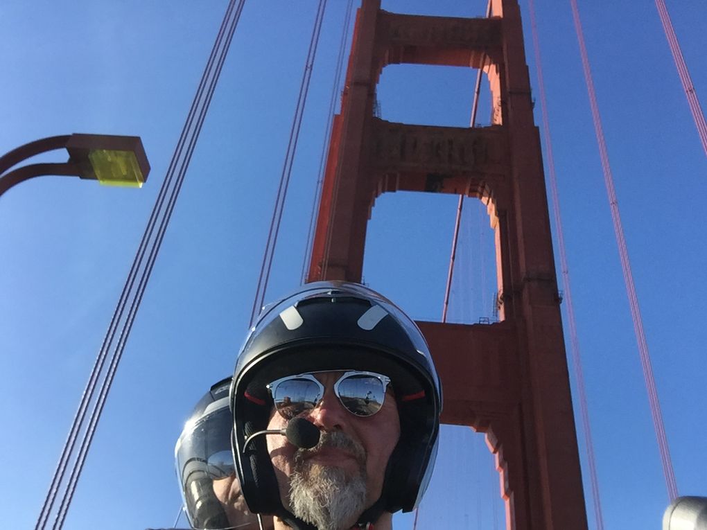 Diaporama de 22 photos sous le GOLDEN GATE