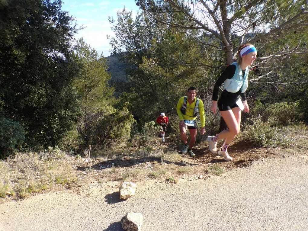 Passage des coureurs du 17km à la grande Etoile