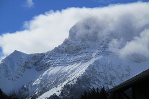 Classe de neige CM2 - CM2 A: Un dimanche à la montagne