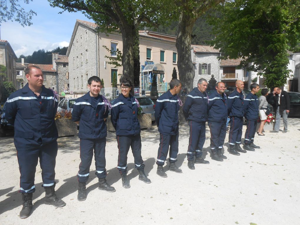 Pompiers et gendarmes 