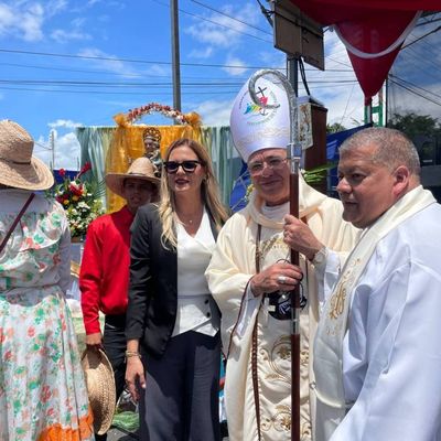 En Los Guayos celebraron 315 años de elevación eclesiástica en honor San Antonio de Padua