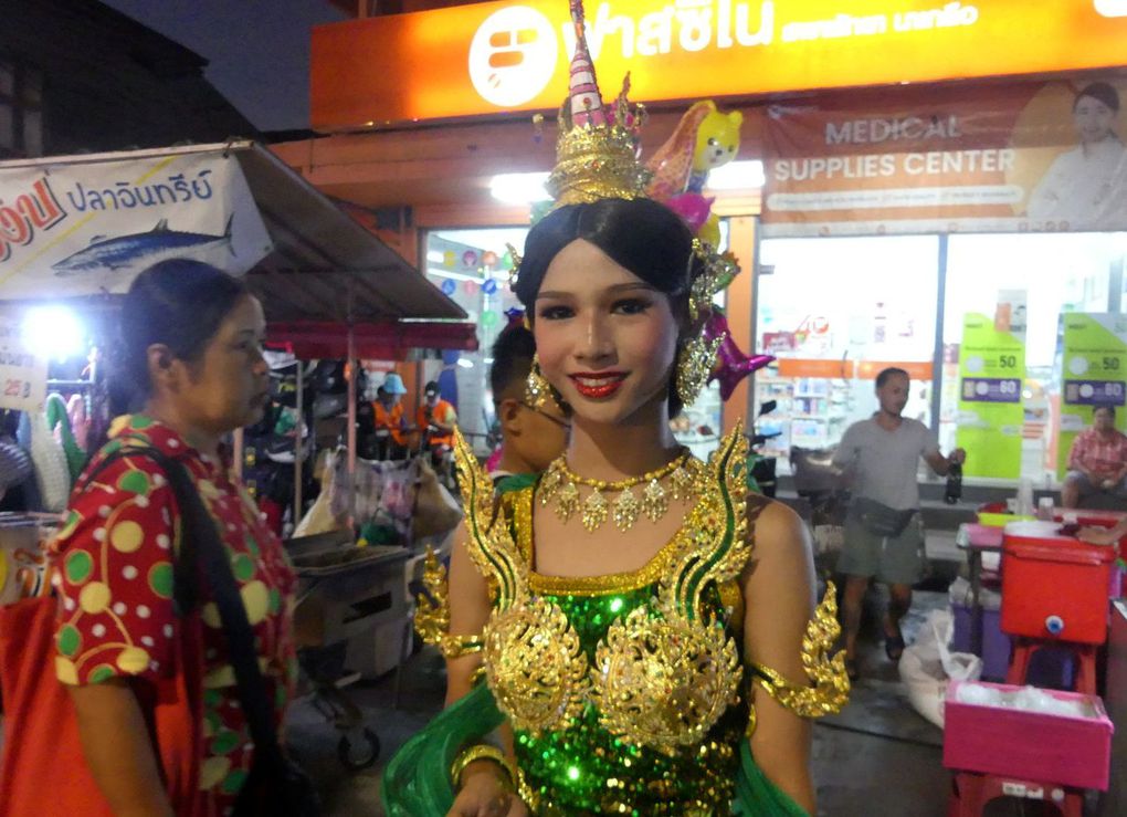 Visages de Thailande (23-38) - Au Festival Walk and Eat à Na Klua