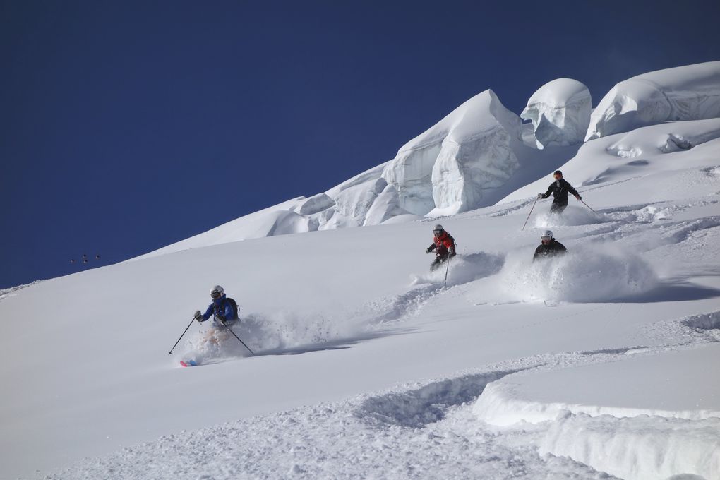 http://www.geromegualaguidechamonix.com Souvenirs d'Hiver en Hors Pistes, Free Ride, ski de randonnées, Héliski, alpinisme...(Photos prises et appartenants à Gérôme GUALA)