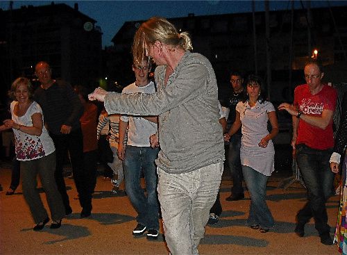 2ème soirée salsa de l'été 2009 sur les quais de Caen, auparavant cours de son cubain