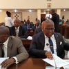 Les divergences des pourparlers de la CENCO aplanies à 95% : Pas de 3ème mandat à Kabila et exit Badibanga