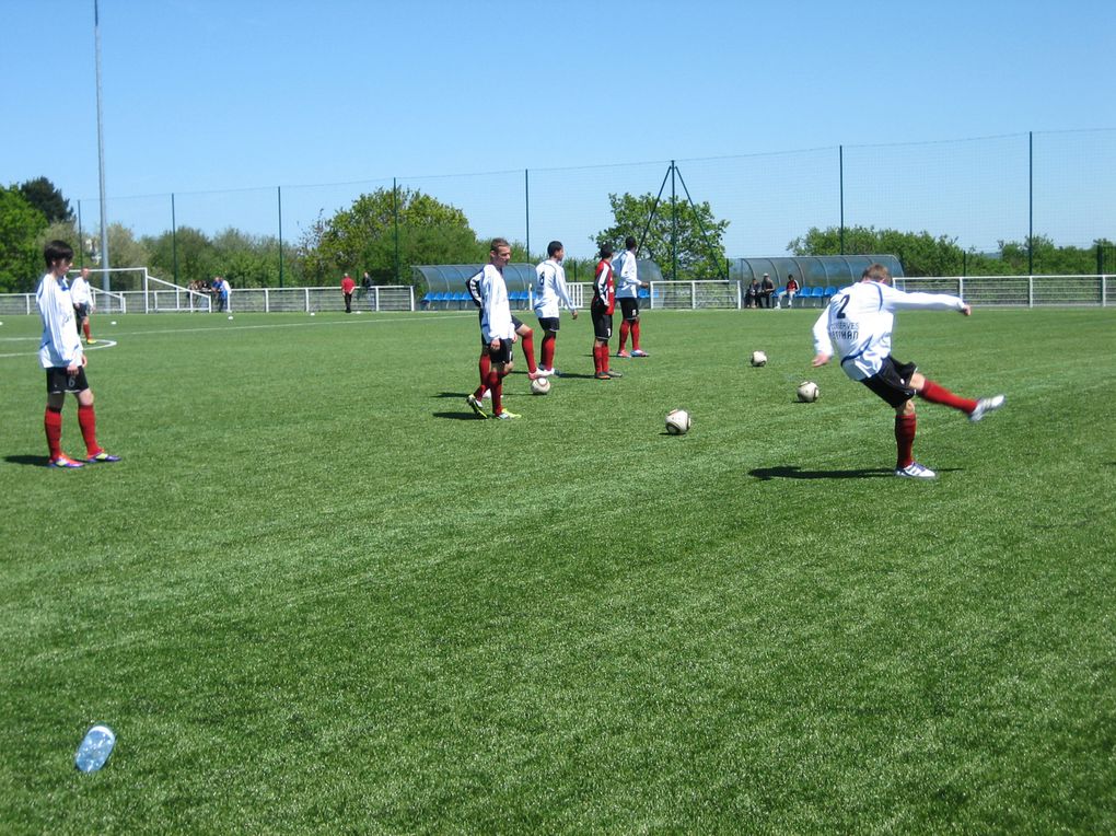 Dernier match de la saison 2011-2012 à Saint Brieuc.
Résultat 2-3 (gagné).
Le 13 mai 2012.