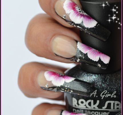 Nail Art - French & One Stroke