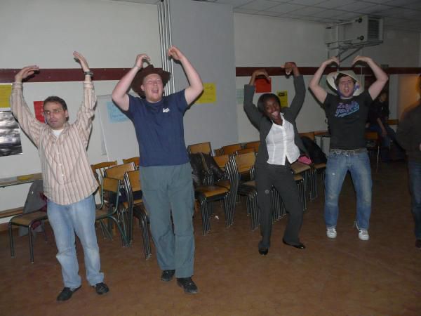 Le 11 novembre 2008, nous nous sommes retrouvés à La Varenne pour un dernier temps diocésain...
Mais ce n'est pas fini, les JMJ c'est pour la vie !!! :-)