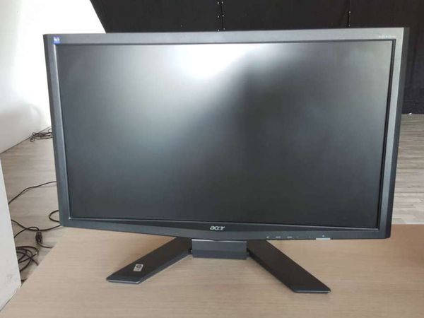 80€ - Ecran Acer 24 pouces X243HQ DVI VGA 