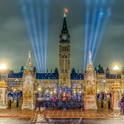 Province de l’Ontario : Ottawa de nuit et Château Laurier