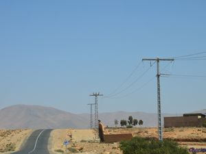 Sur la route d'Ifrane-Atlas (Maroc en camping-car)