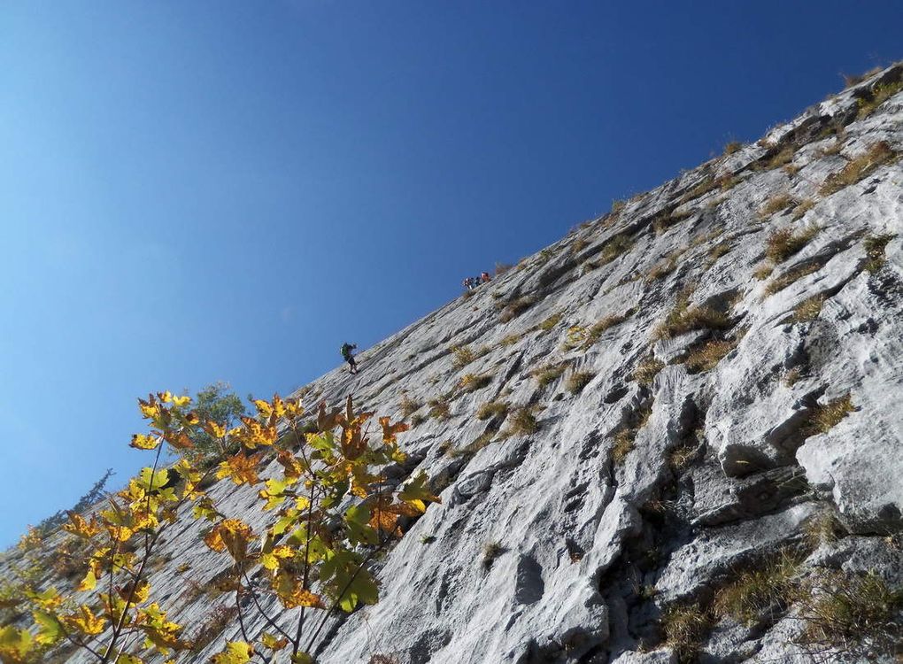 Grandes voies aux dalles de la Rosière