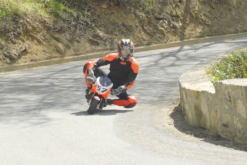 course-de-cote-moto-castillon--2010
organisé par le moto club du montonnais