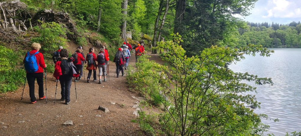 Mardi 13 mai : tour du lac Pavin et des cascades de Chiloza.
