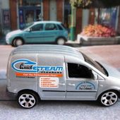 VOLKSWAGEN CADDY QUICK STEAM CLEANERS MATCHBOX 1/62 - car-collector.net