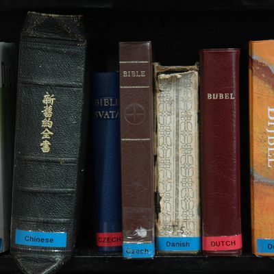 La Bible complète désormais traduite en près de 700 langues