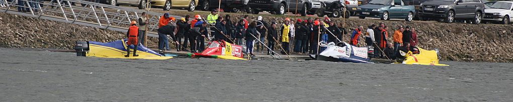 Voici toutes les photos du samedi après-midi 28 mars 2009.... 
Journée test pour pilotes débutants et aussi pour ceux qui changent de catégorie....
