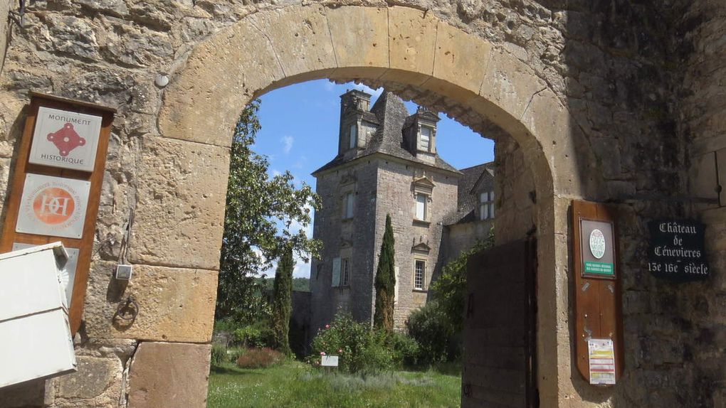 Découvrez le château de Cénevières, Marquisat de Braquilanges dans le Lot