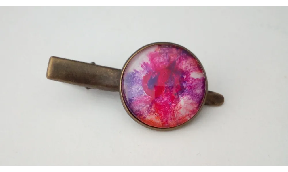 peint artiste française,pince cravate,rouge violet blanc,peinture acrylique,oeuvre unique originale,fait mains en france,cadeau homme,accessoire costume cravate,boho bobo gothique,art deco art nouveau baroque