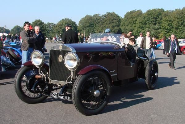 la voiture de Léon