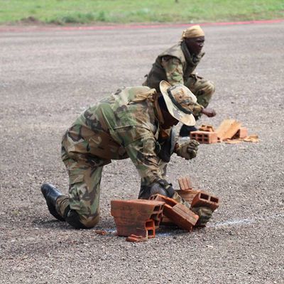 Bérengo : « Ce que nous avions appris ici, c’est réellement ce qu’on appelle une formation de qualité et de performance avec ces instructeurs Russes », a déclaré le soldat de 1ère classe MAPOUKA GREMAKO