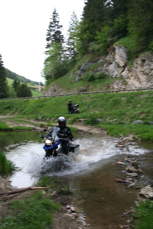 La sortie en photos de l'amicale BMW moto dans les Alpes, le Vercors et le Jura pour certains