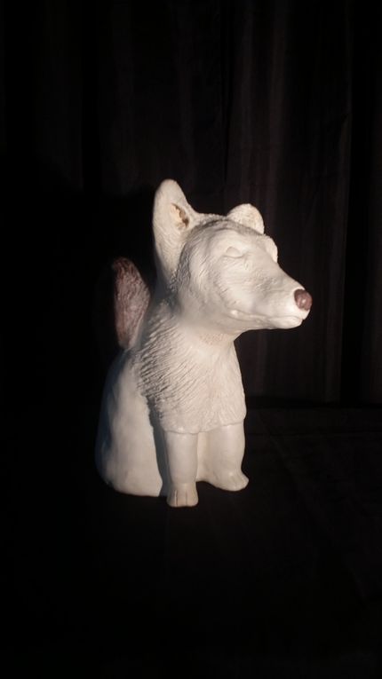 ''Petit loup blanc '' céramique H 38 cm collection privée création 2017