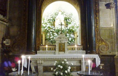 Les Nantais honorent la Mère de Dieu en ce jour  ! 