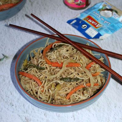 Nouilles chinoises au boeuf haché épicé 