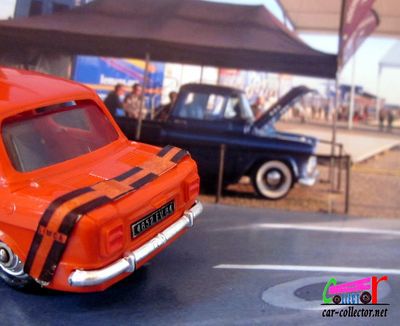 SIMCA 1000 RALLYE ORANGE LES MINIATURES DE NOREV 1/43.