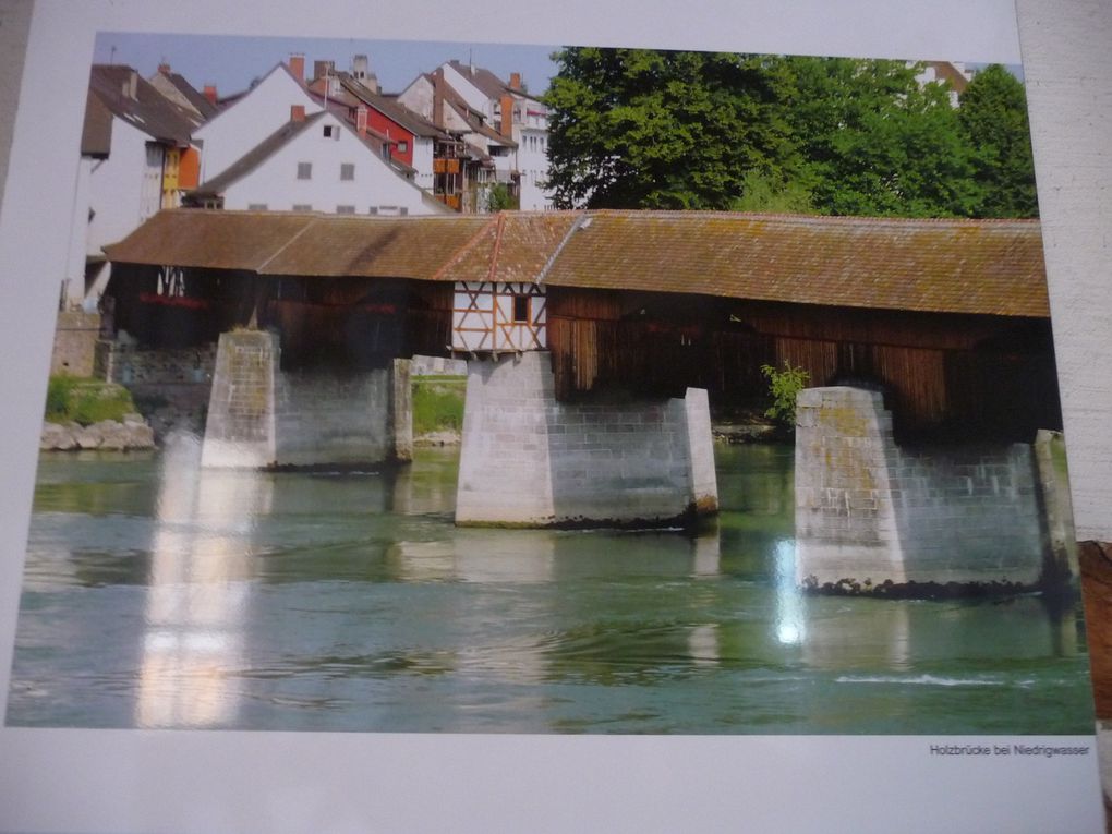 Le pont en bois couvert.