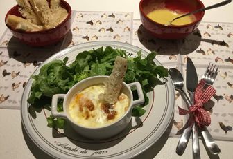 Oeufs au saumon fumé en cocotte