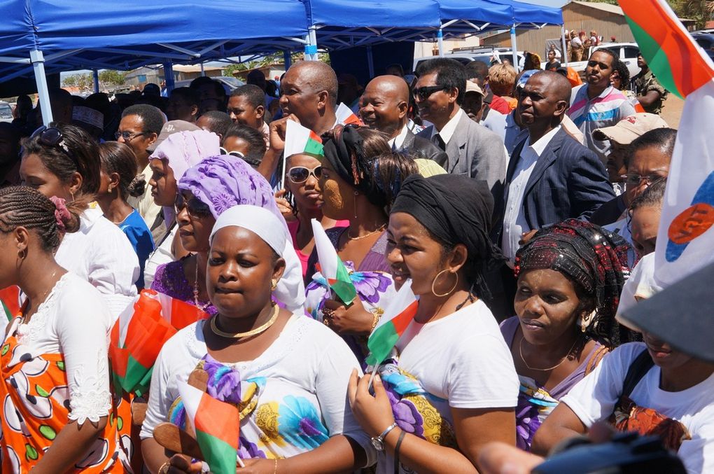 01.12.2012. Inauguration de la nouvelle gare routière de la ville d'Antsiranana par le Président de la Transiiton, Andry Rajoelina. 2-Photos : Harilala Randrianarison