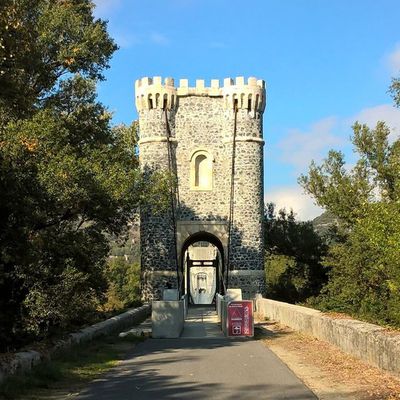 le pont de rochemaure