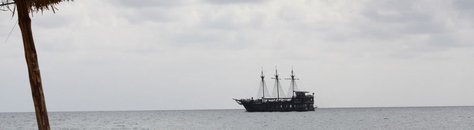 Tunisie : bateaux de pirates en vue