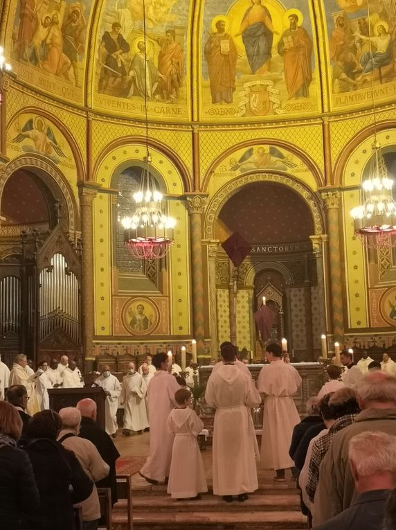 MARDI 12 AVRIL 2022, LA MESSE CHRISMALE A ÉTÉ CÉLÉBRÉE PAR Mgr HERBRETEAU