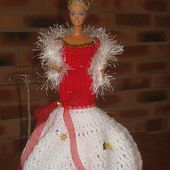 Tricot barbie-une belle robe pour feter Noel - Le blog de tricotdamandine.over-blog.com
