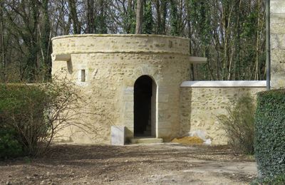 La Rénovation d ' une Tour en Pierre 