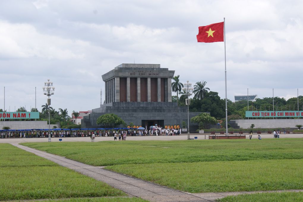 Hanoi, baie d'halong, Ninh Binh et la pagode des parfums.