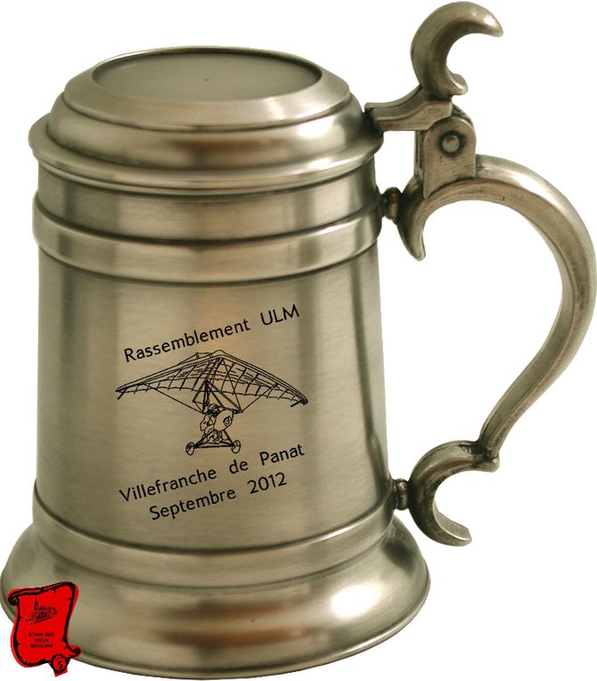 Pour une remise de trophées originale avec ou sans votre logo : contactez-moi.